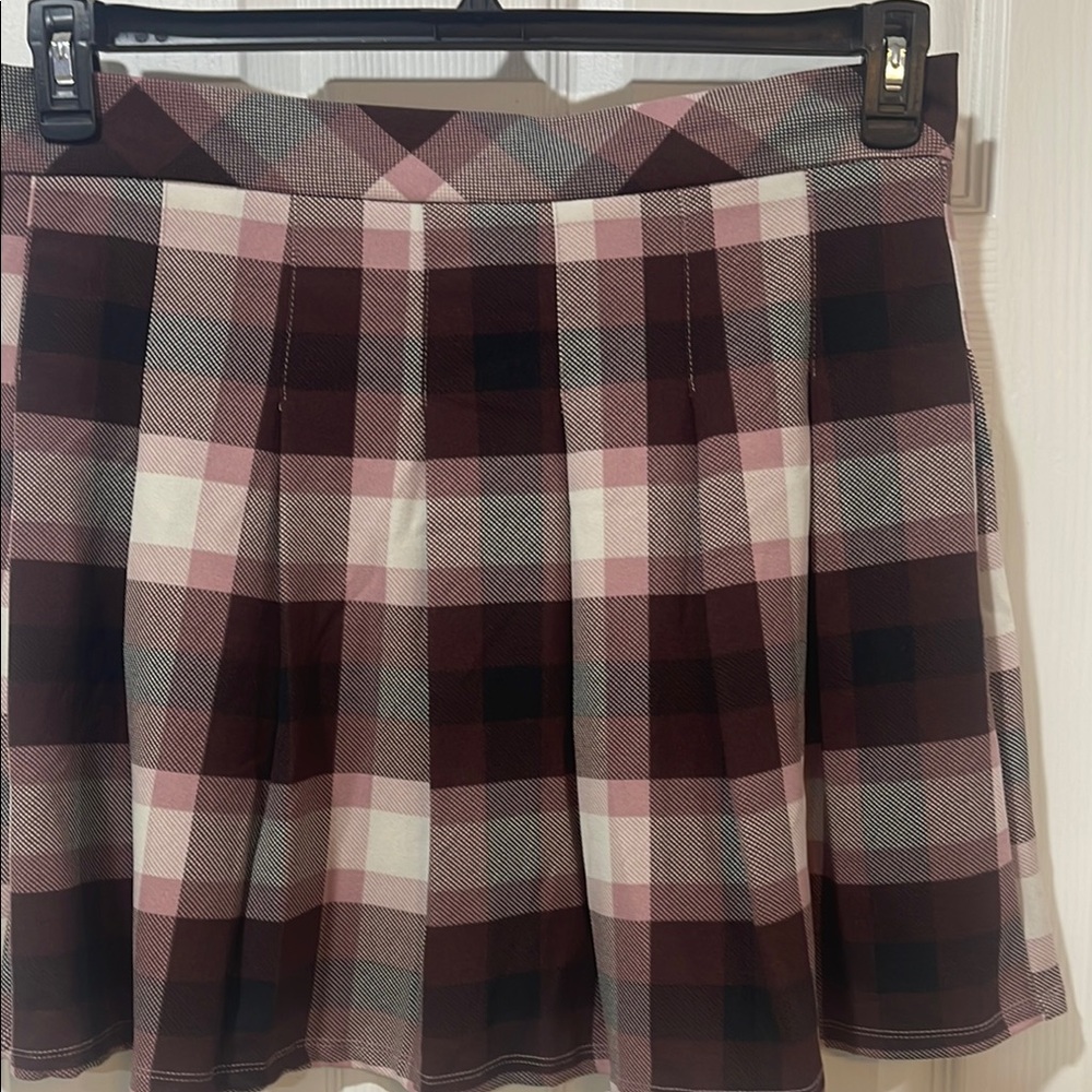 Plaid A-Line Skirt in Pink and Black